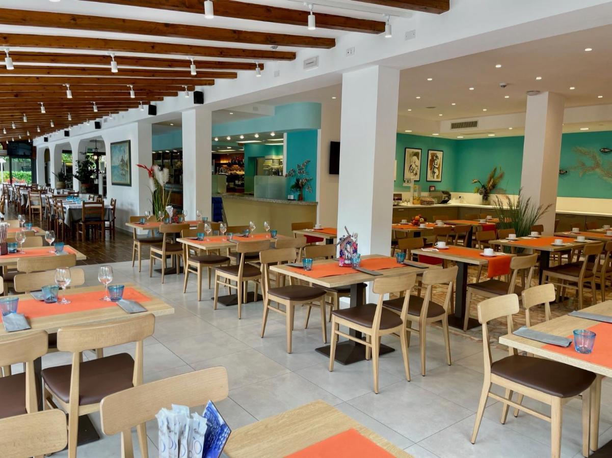 Alla Pergola Bibione Exterior foto