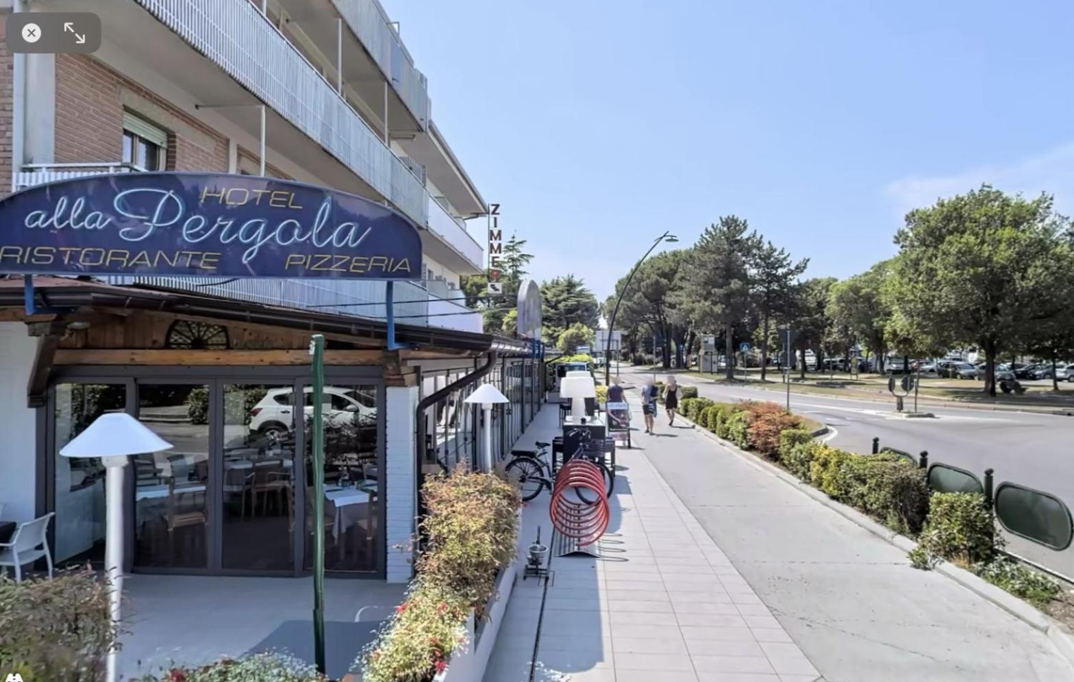Alla Pergola Bibione Exterior foto
